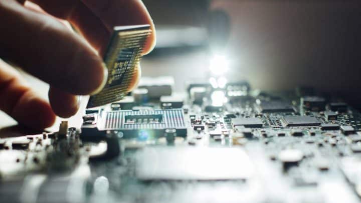 Focus sur les cartes électroniques des produits technologiques