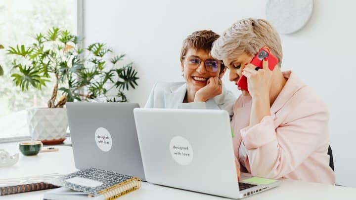 Où trouver des autocollants pour votre communication ?