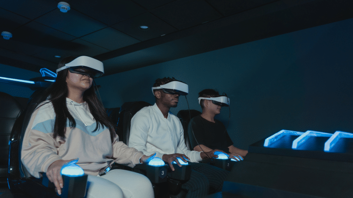Les meilleurs simulateurs VR pour animer votre centre commercial