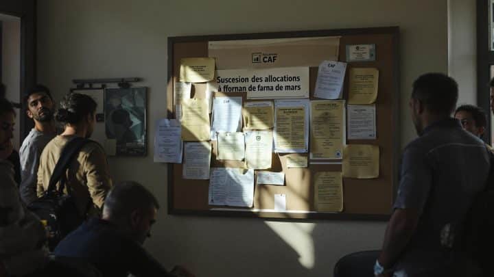 La CAF bloque toutes les allocations à partir de mars : vérification des informations officielles
