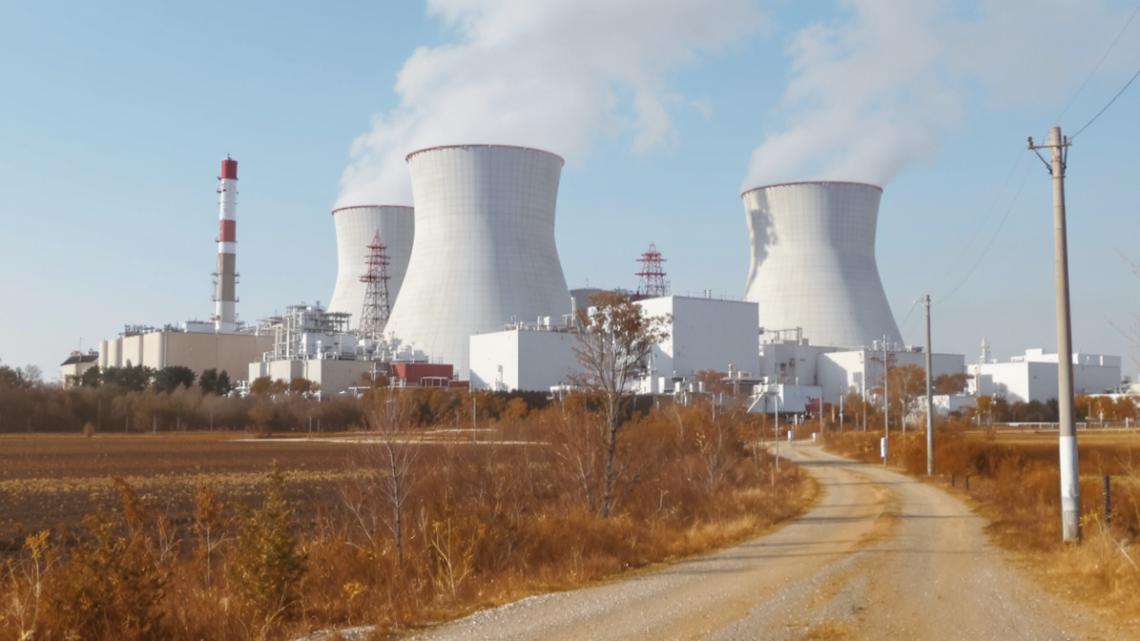 Incendies en Gironde : les raisons pour lesquelles la centrale nucléaire près de Bordeaux reste sécurisée
