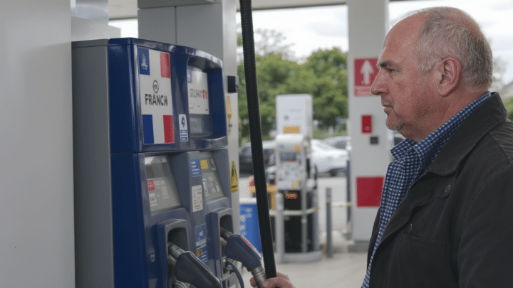 Carburants : Lecornu propose une « règle d’or » pour restituer aux Français les excédents de TVA